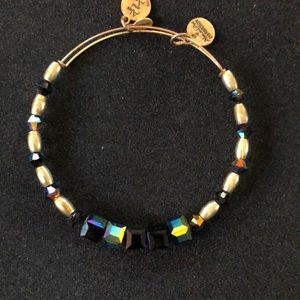 Alex and ani Swarovski crystal beaded bangle
